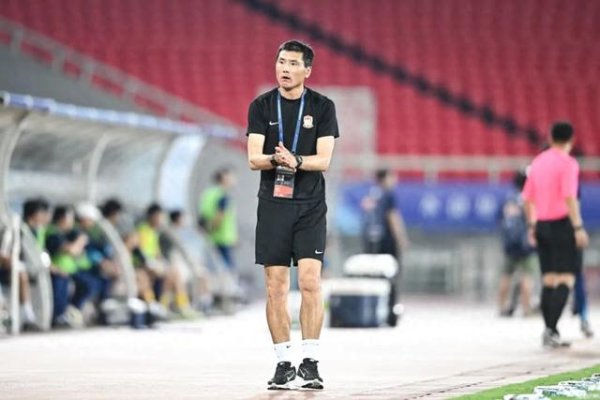 两强新败, 青岛双雄能否“趁火打劫”?