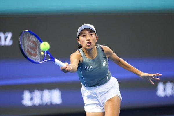 中网开门红！张帅反转  战胜扎哈洛娃晋级下一轮  女单次轮